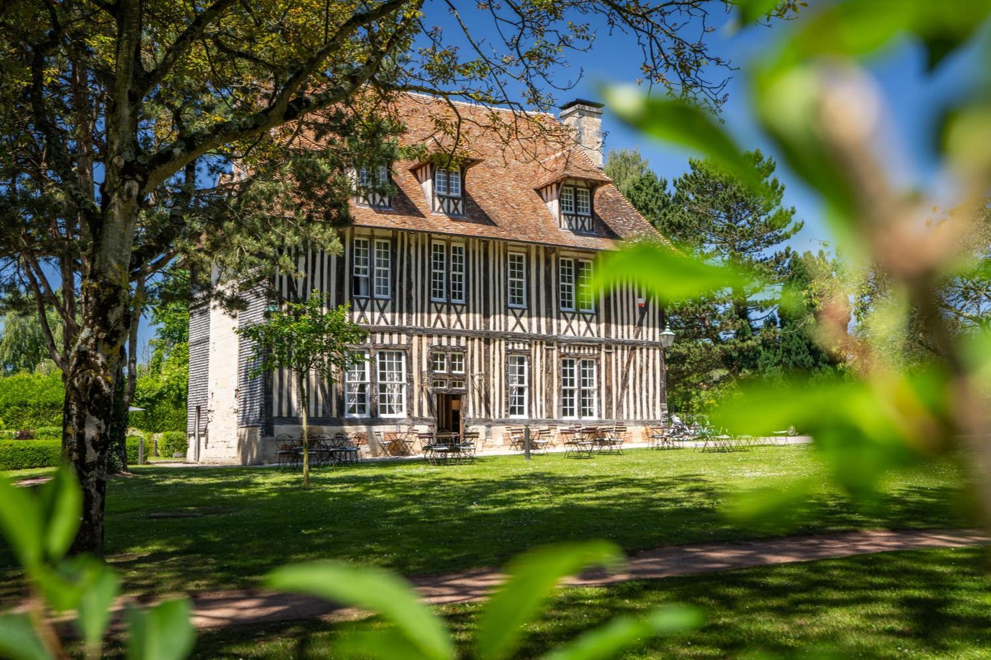 Canapville  Les Manoirs Des Portes De Deauville - Small Luxury Hotel Of The World מראה חיצוני תמונה